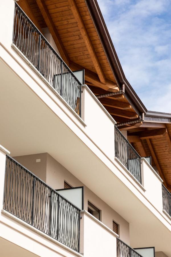 Appartamenti Del Borgo Borgosesia Bagian luar foto